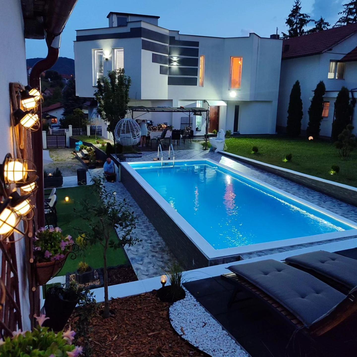 Villa Lea Τούζλα Εξωτερικό φωτογραφία