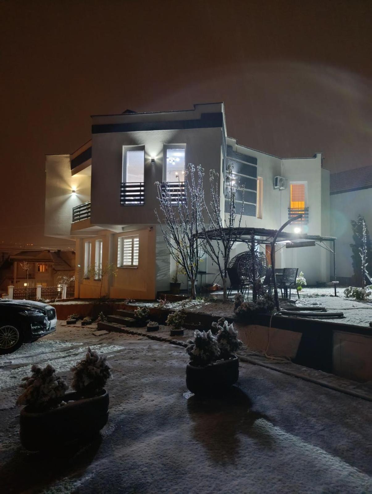 Villa Lea Τούζλα Εξωτερικό φωτογραφία